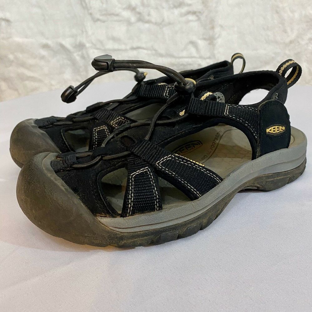 Keen Newport H2 Sport Sandals 7 Waterproof Hiking